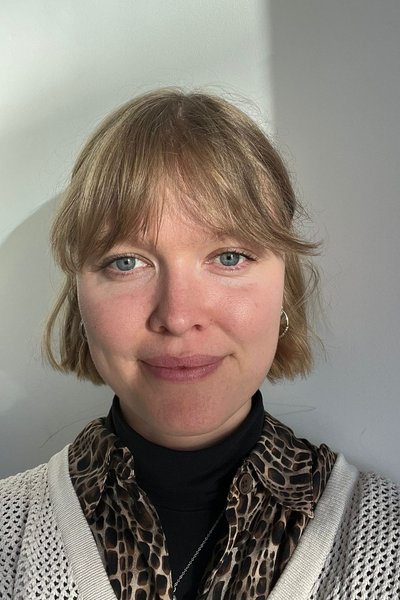 Ein Bild von Isabel Oakes.