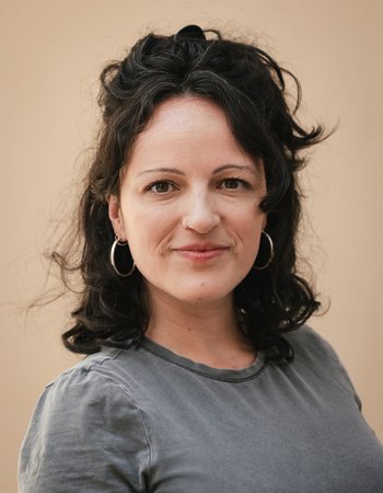 A picture of Janina Wollmann.