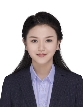 A picture of Ling Li.