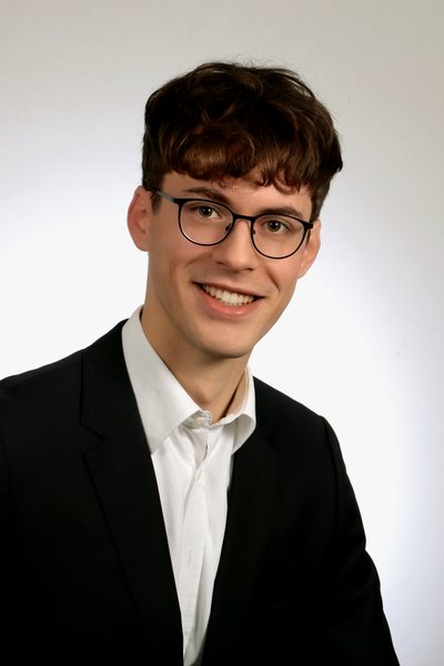 A picture of Laurits Kraus.