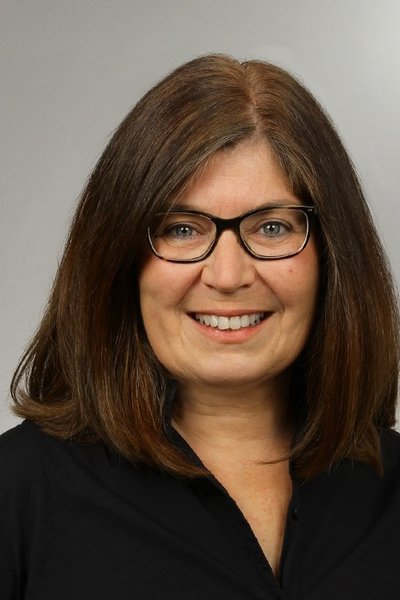 A picture of PD Dr. Susanne Lettow.